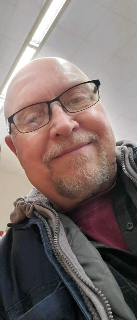 Gale R Hesselschwardt Profile Photo