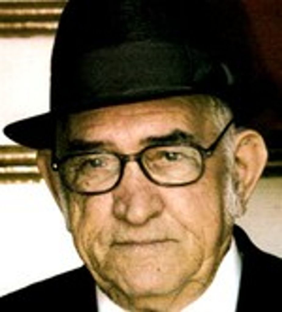 Luis F. Tabicas
