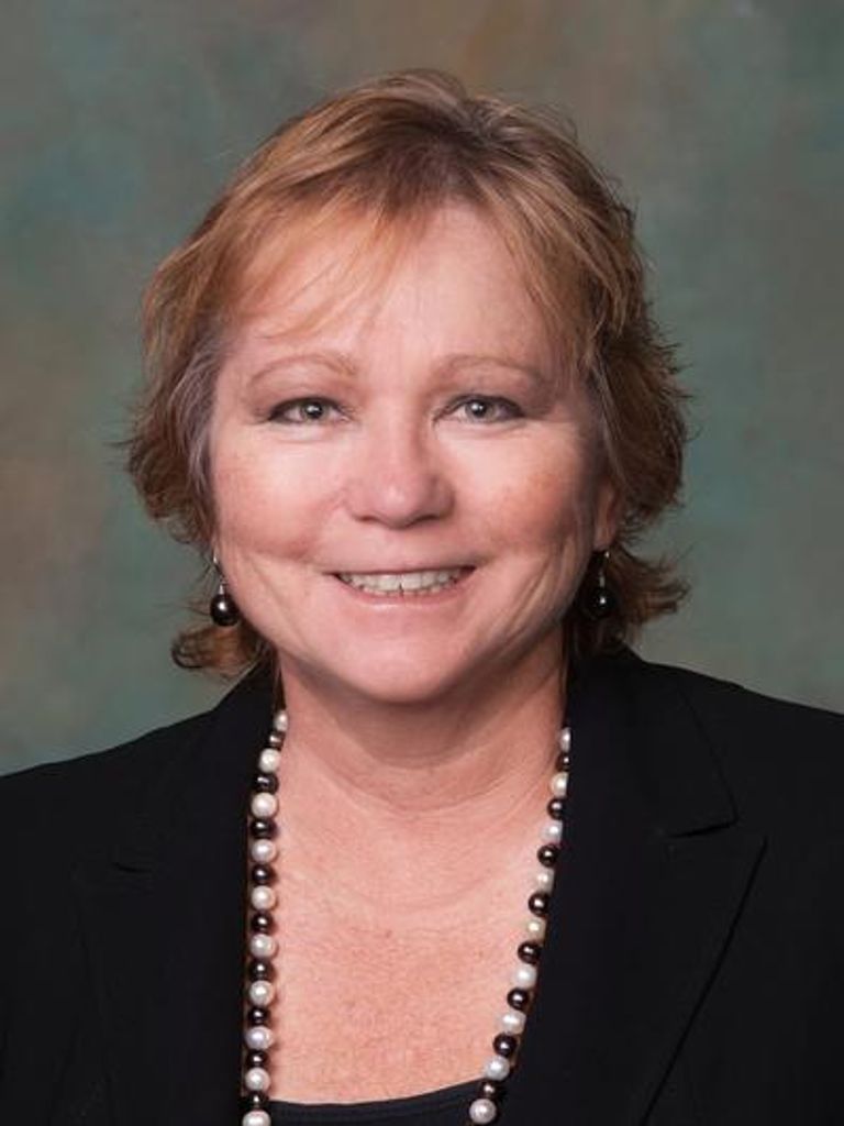 Roxinne Anne Mcphail