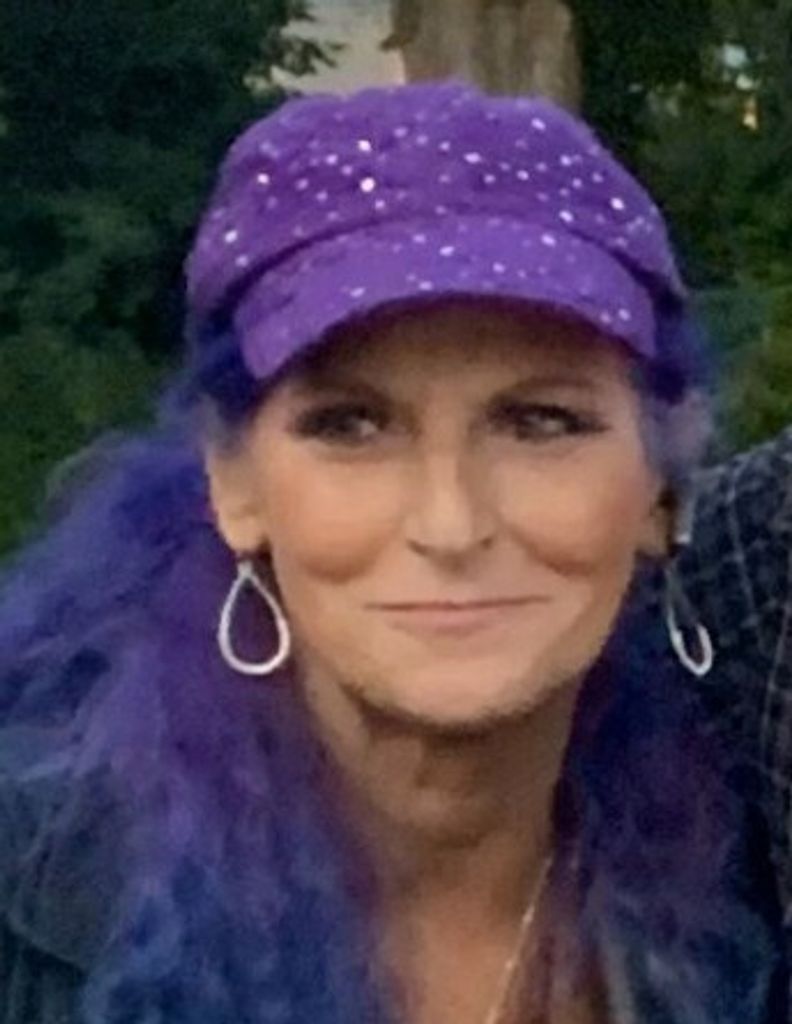 Jacqueline "Jackie" Renee Akins