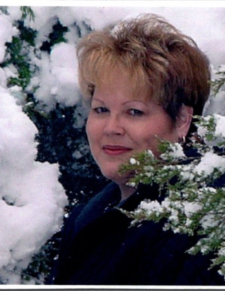 Vickie (Lenderman)  Huff