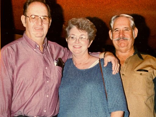 Joe Dell Newman photo gallery thumbnail 24 of 89