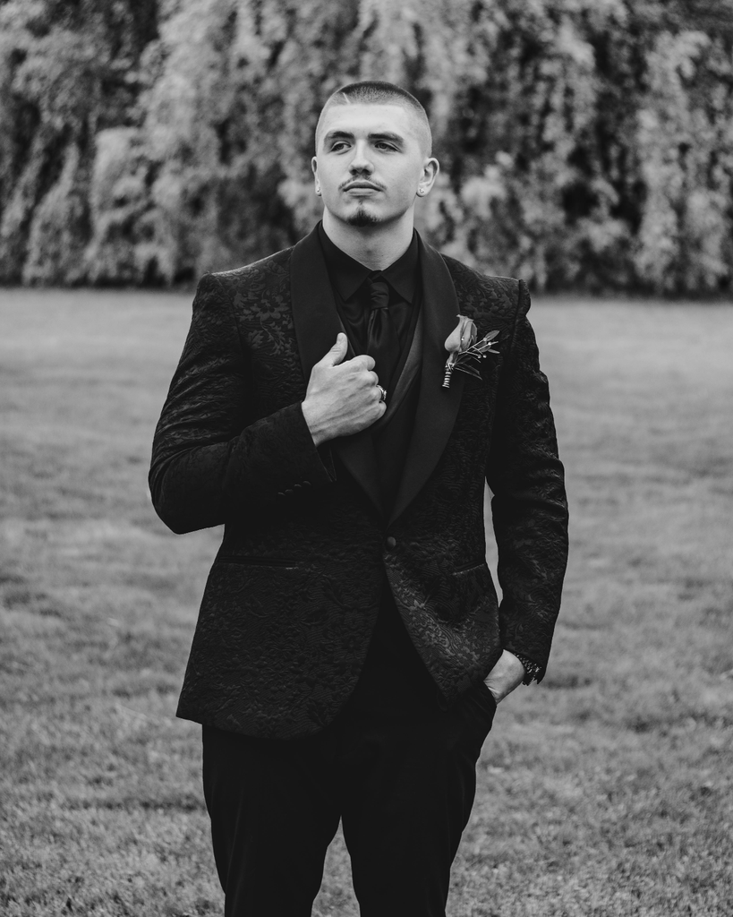 Andru Joshua Love Nowakowski Profile Photo