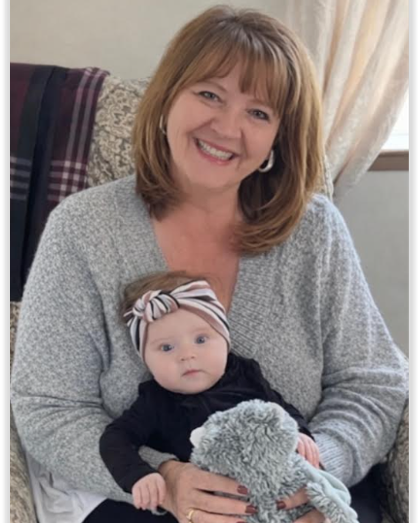 Kelly Lynn Henry Profile Photo