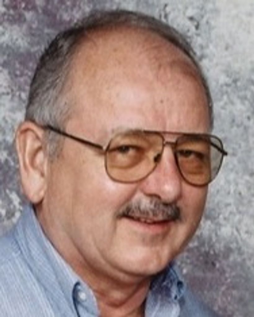 Larry Herbert Simmons Profile Photo