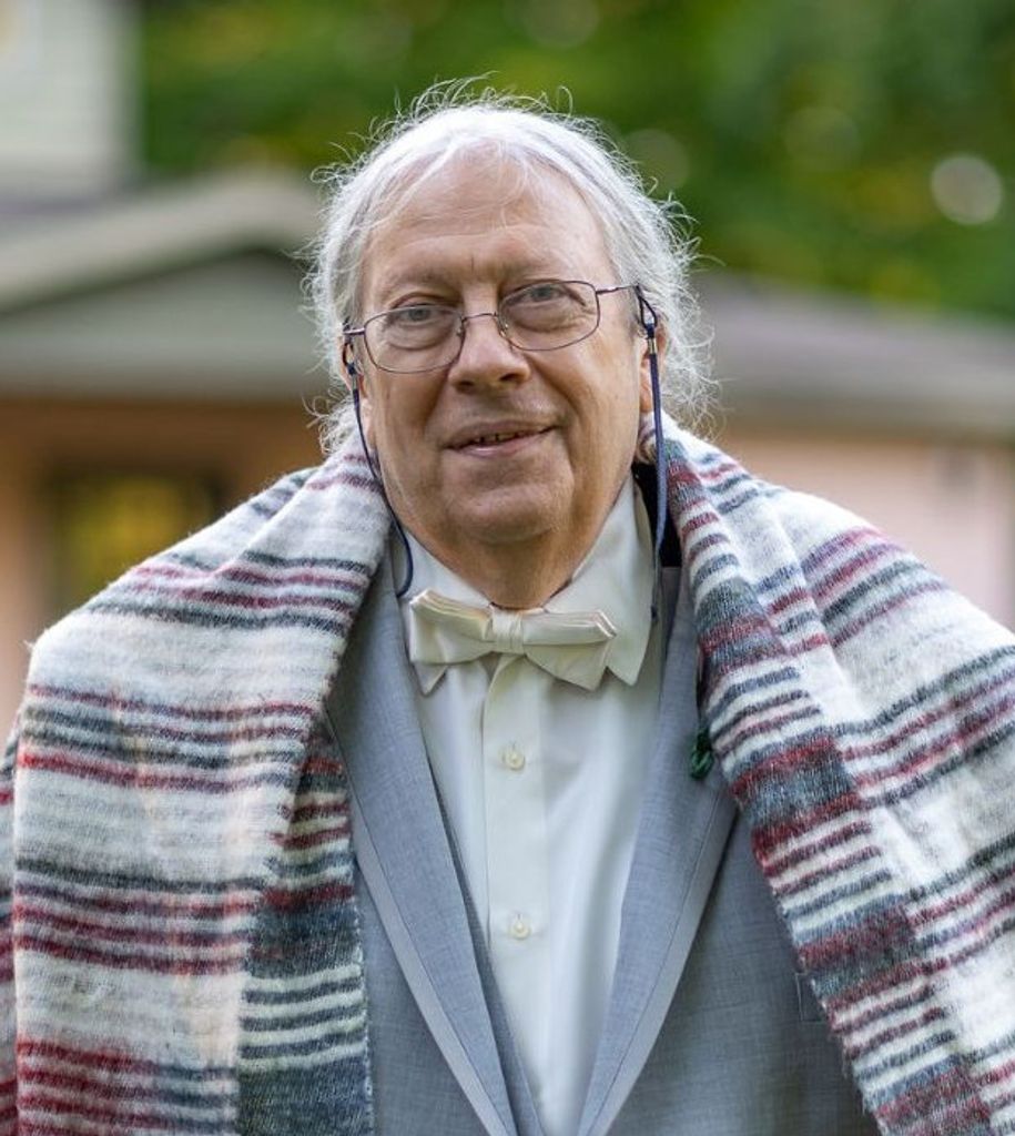 Robert "Bob" Yavits