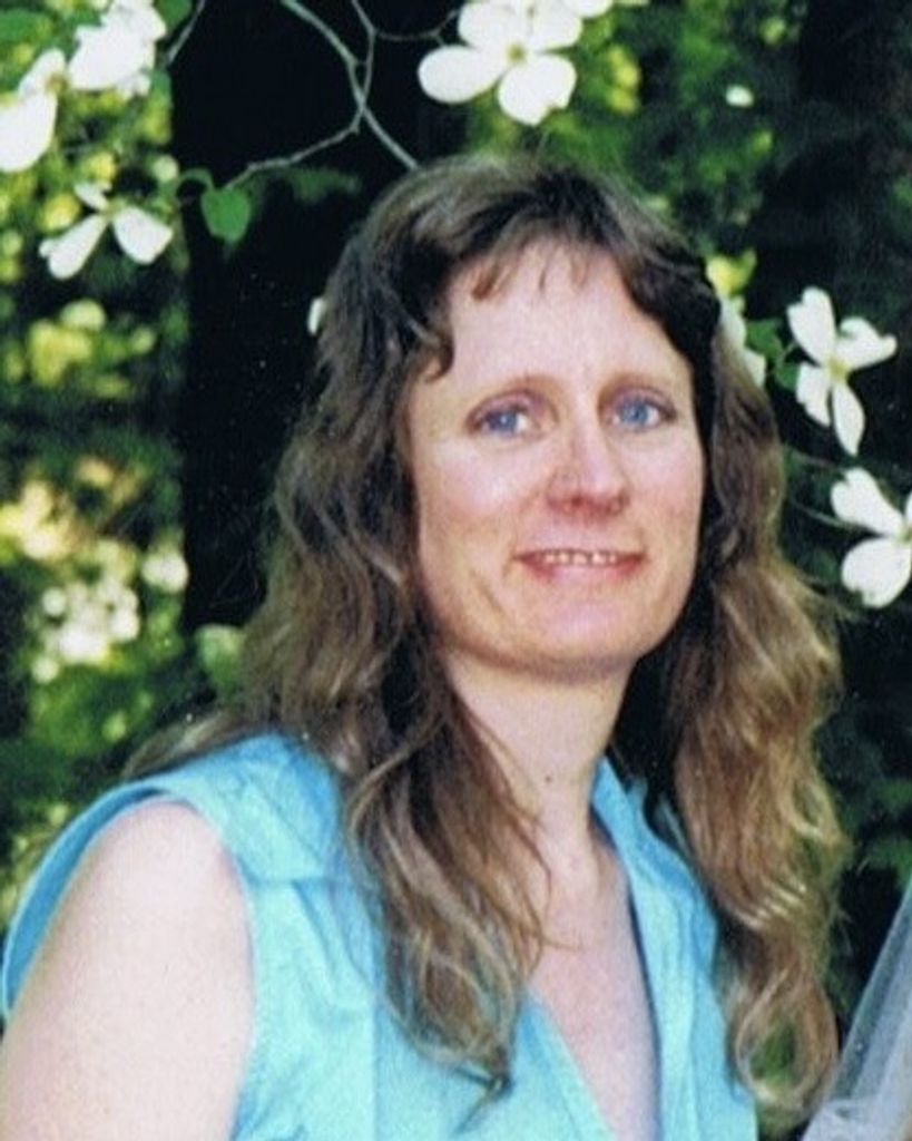 Donna L Woulms