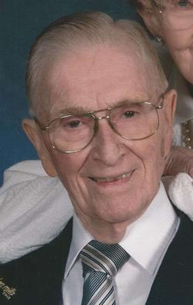 Bob E. Schroeder