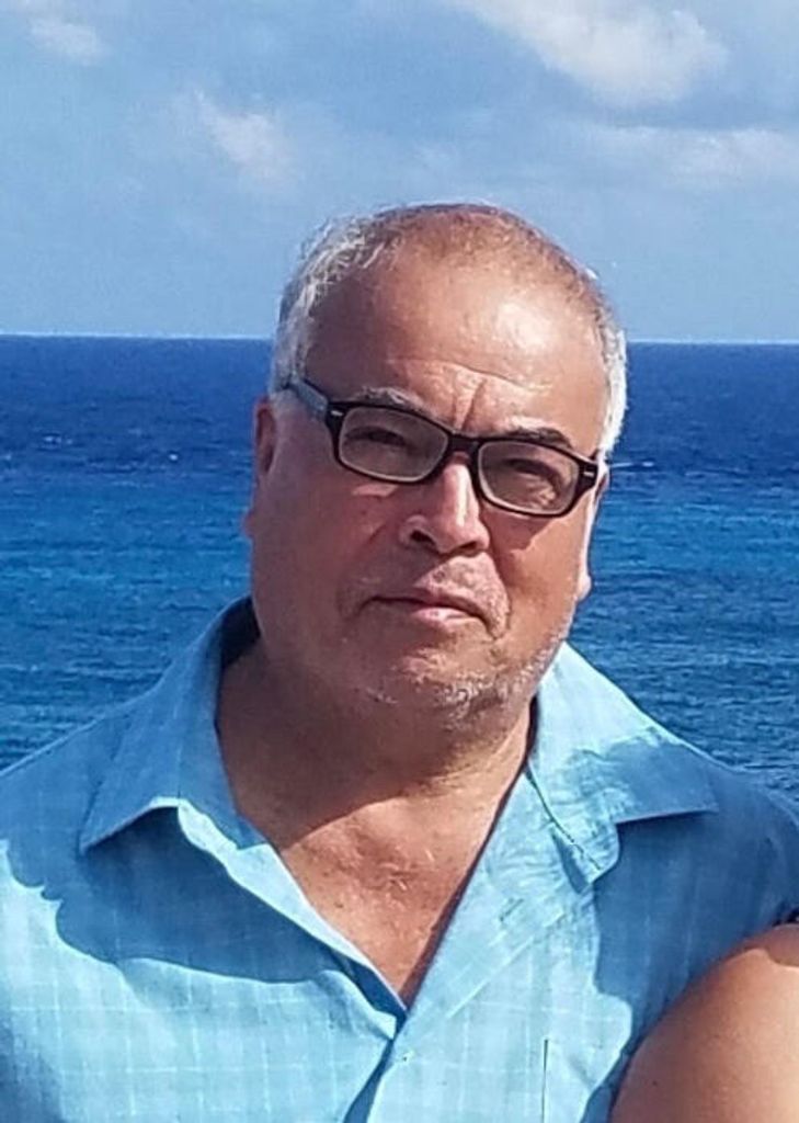 Salvador Marin