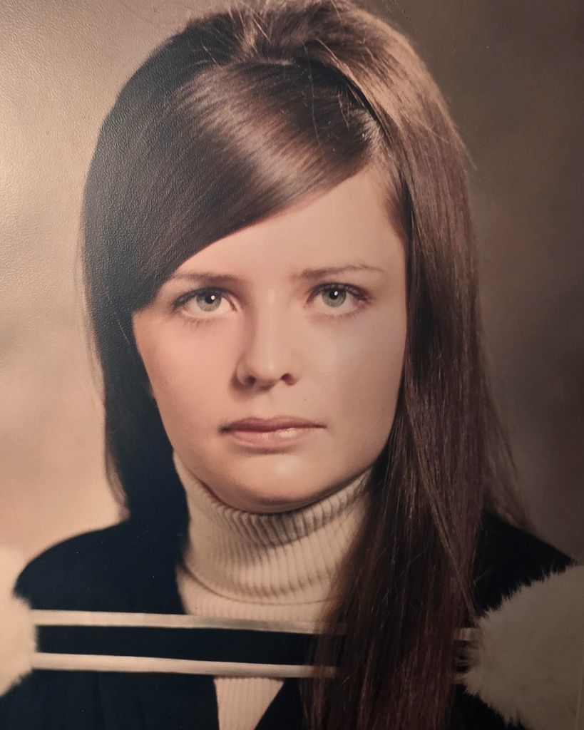 Diana Lindhurst Profile Photo