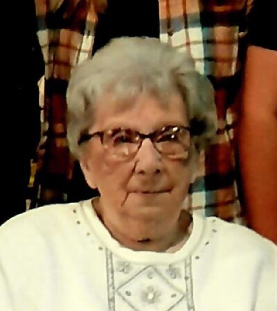 Violet Irene Nichols Profile Photo