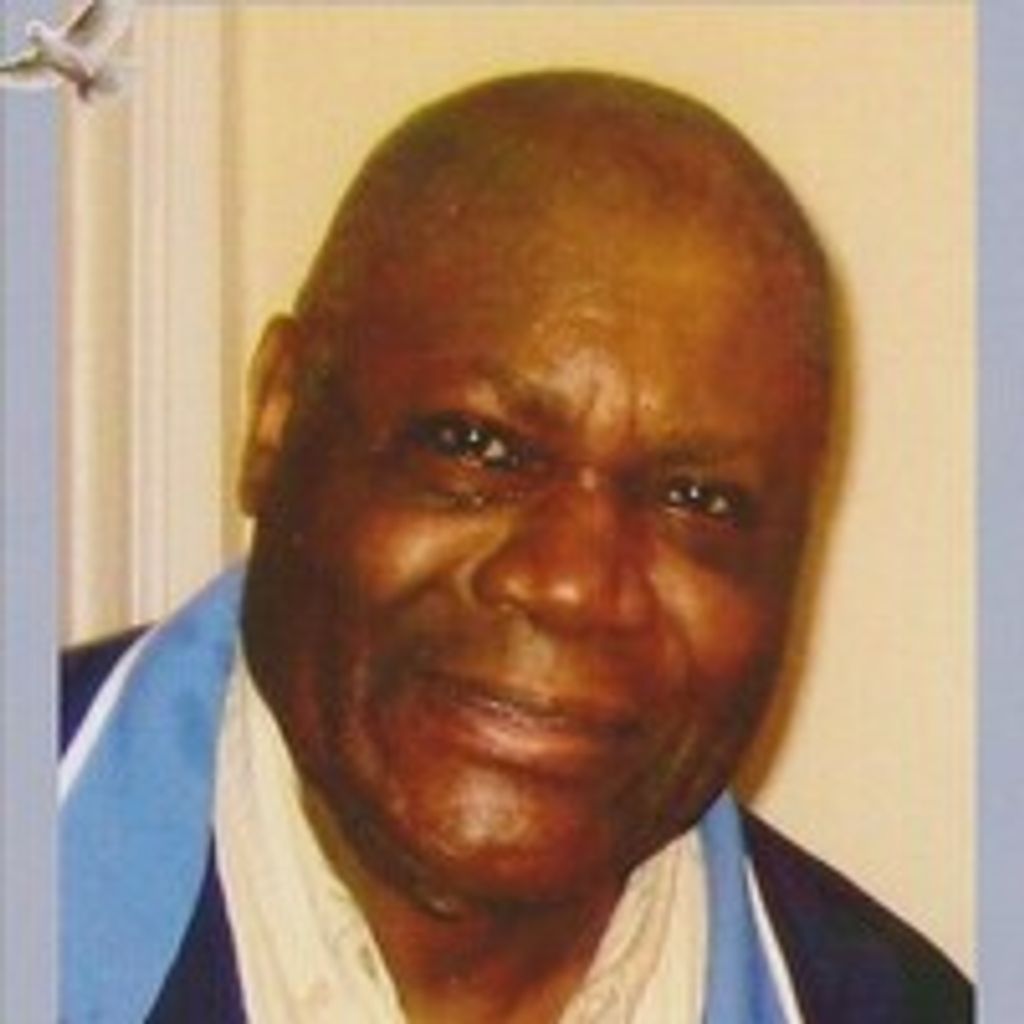 Bennie L Charles
