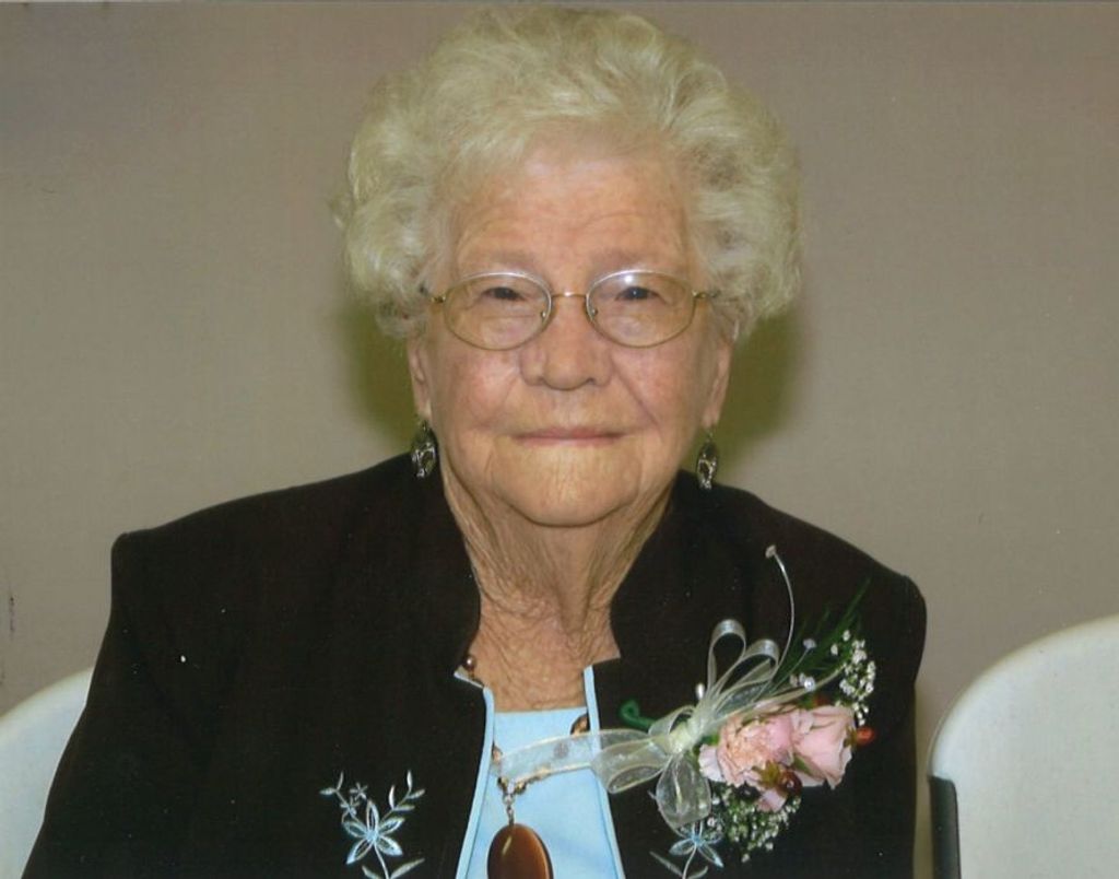 Lucille Lee