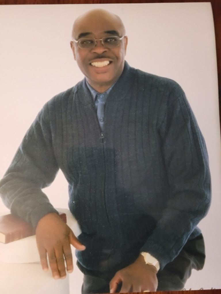 Charles Sanders Profile Photo
