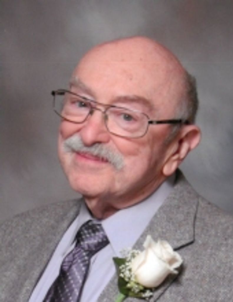 Dr. Forrest  H.  Riordan Iii