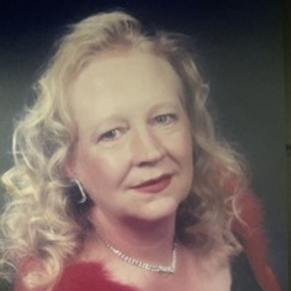Carol Collins Hudnall Profile Photo