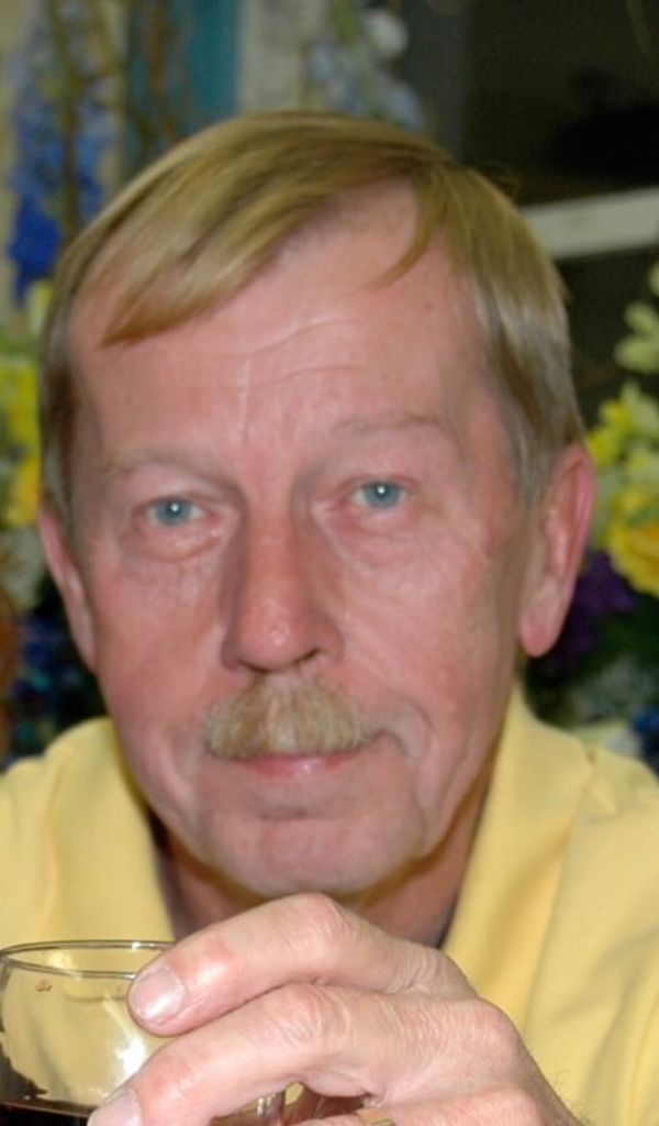 Walter Frederick  "Fred" Flink Profile Photo