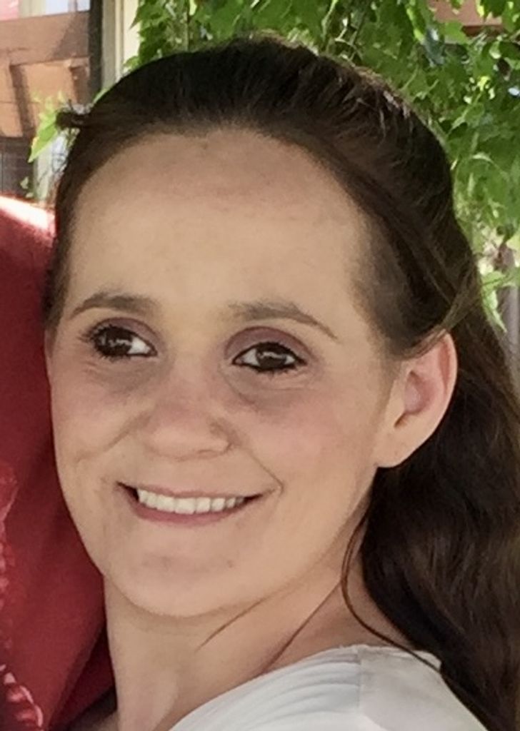 Stephanie (Denney)  Wineinger