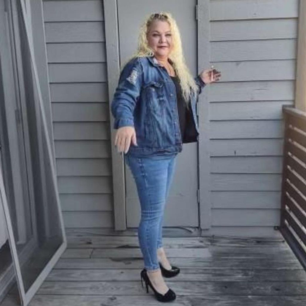 Amy Dodson Perez Profile Photo