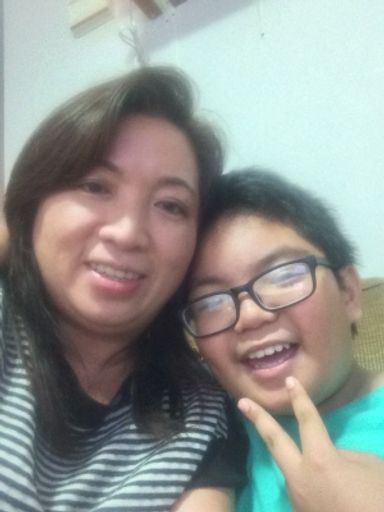 Thao Ngoc Thi Huynh photo gallery thumbnail 2 of 2