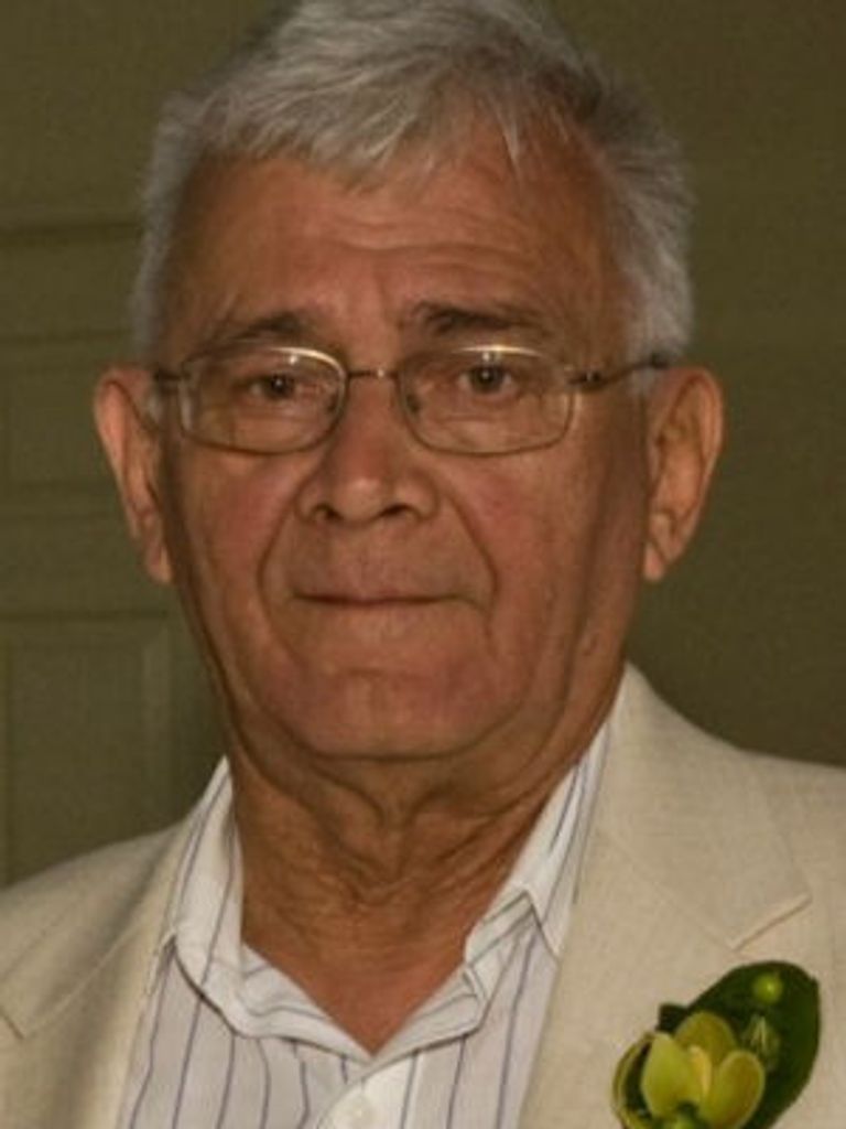 Lyle Curtis Stock Profile Photo