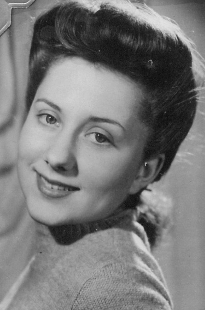 Rosemary (Ernst)  Sajovic