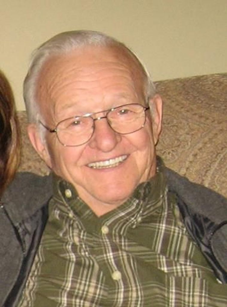 Charles (Bob) Tracy