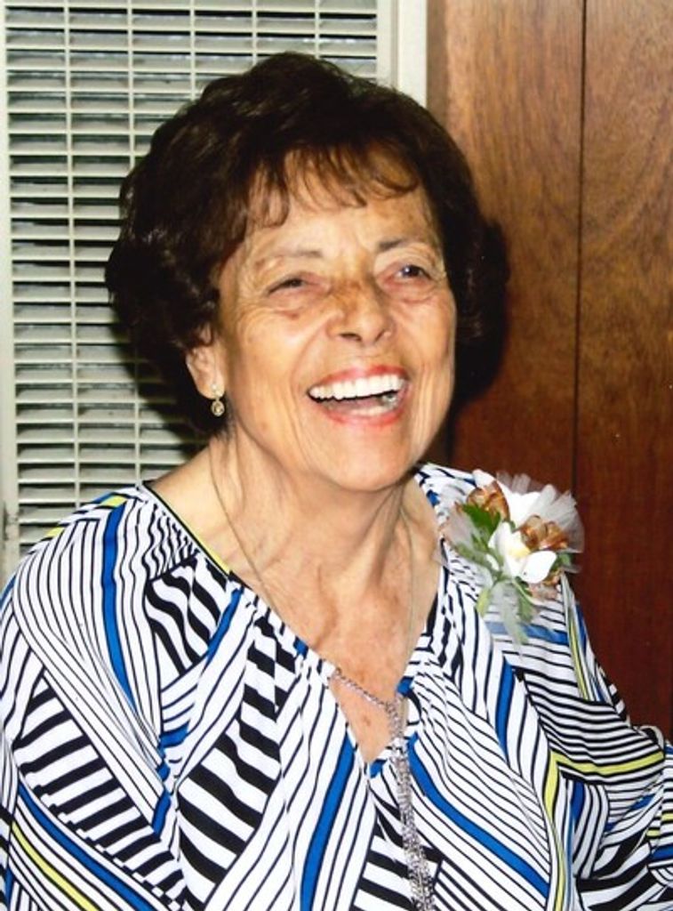 Connie Rojas Profile Photo