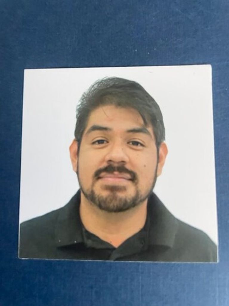 Luis Manuel Velazquez Campanur Profile Photo