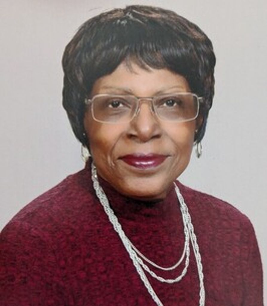 Deborah Hardy-Giles