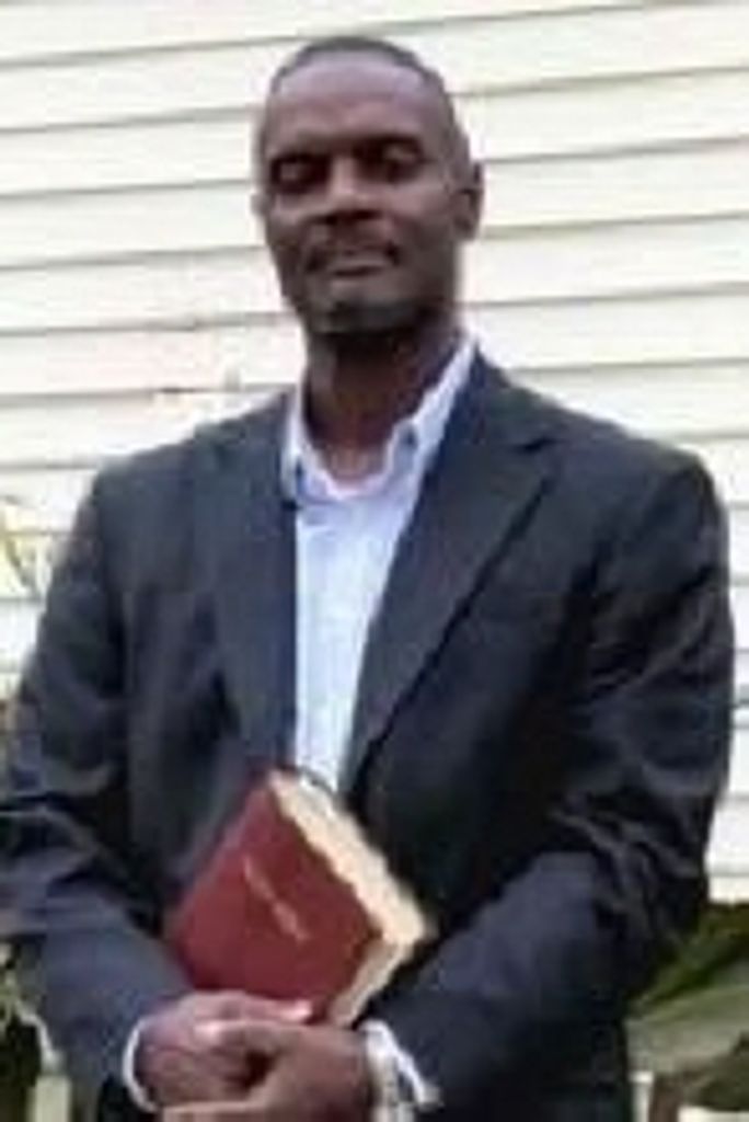 Andre Handley