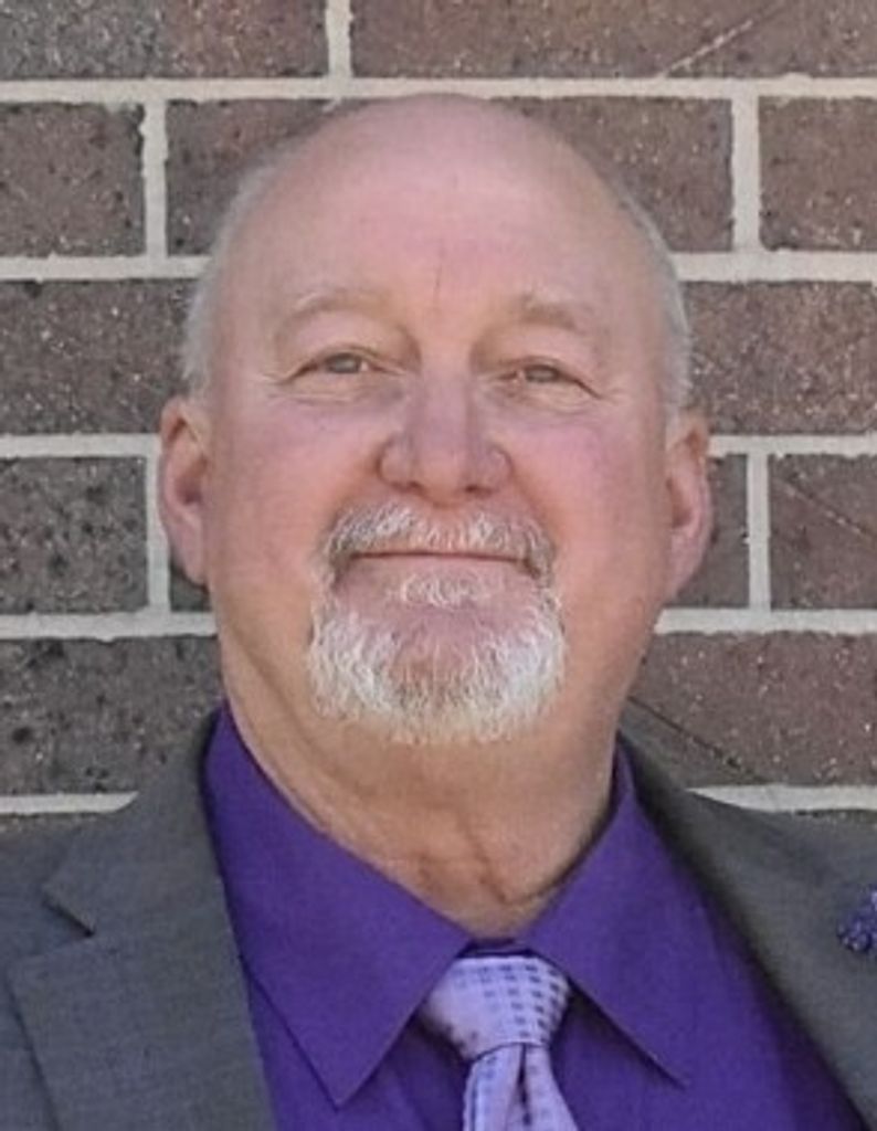 Charles Alan ("Chuck")  Hamilton