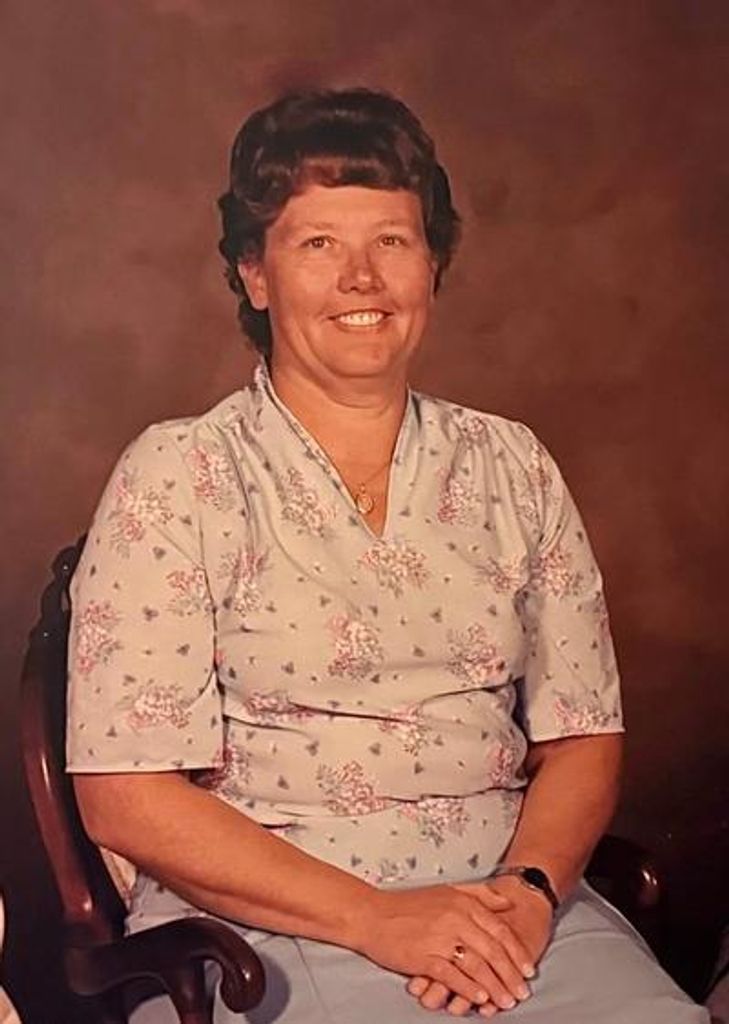 Carol Clutter Profile Photo