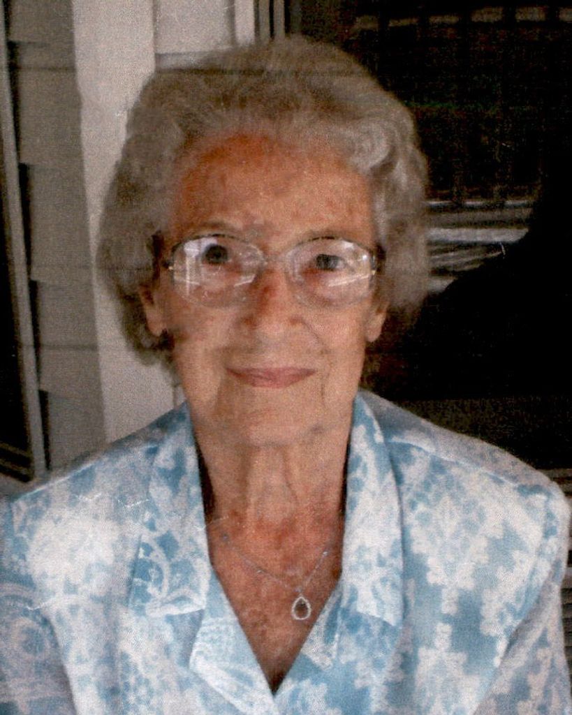 Annamae Buchholtz
