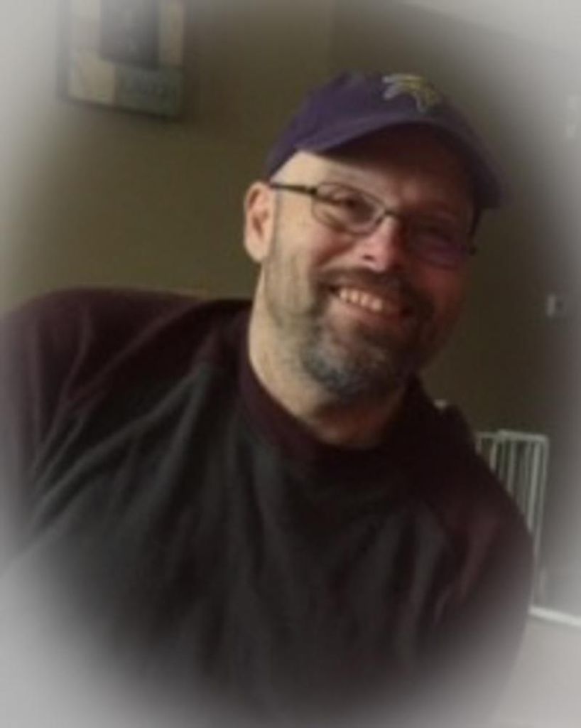 Michael Thomas Sandstrom Profile Photo