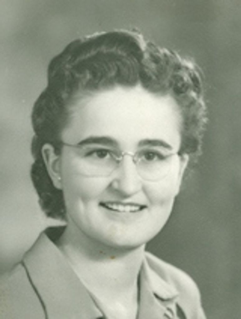 Emma (Schnell)  Davidson Profile Photo