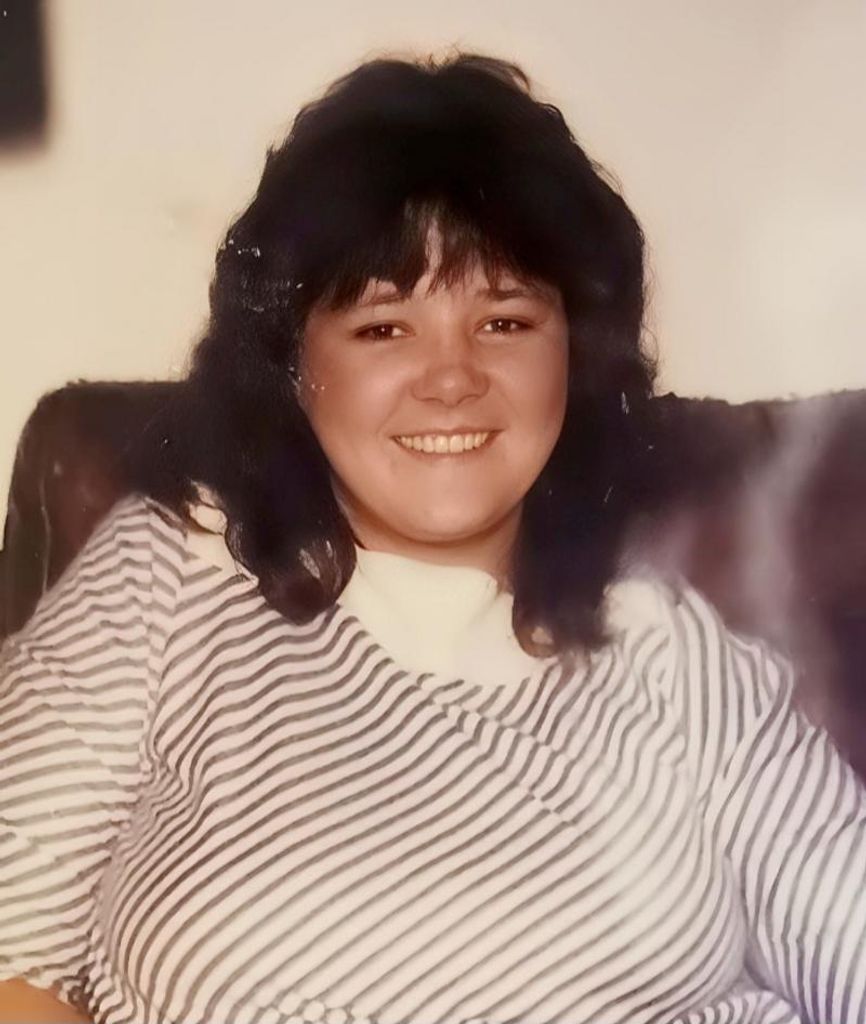 Darlene Sharon Reynolds