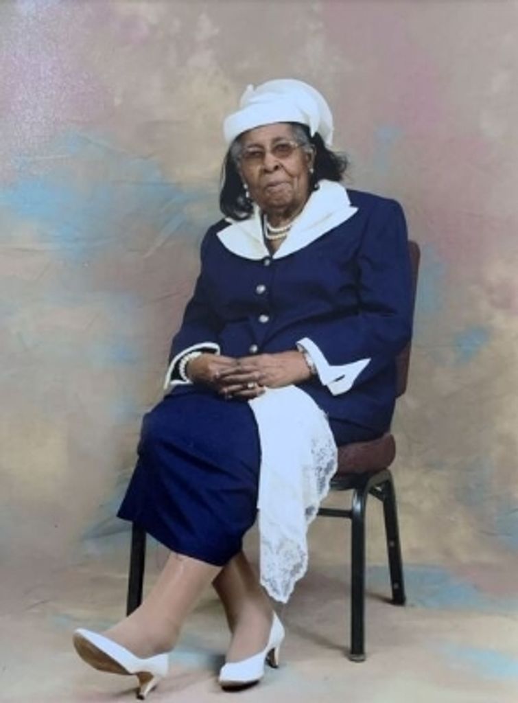 Sister Bertha Mae Yates-Edwards Profile Photo