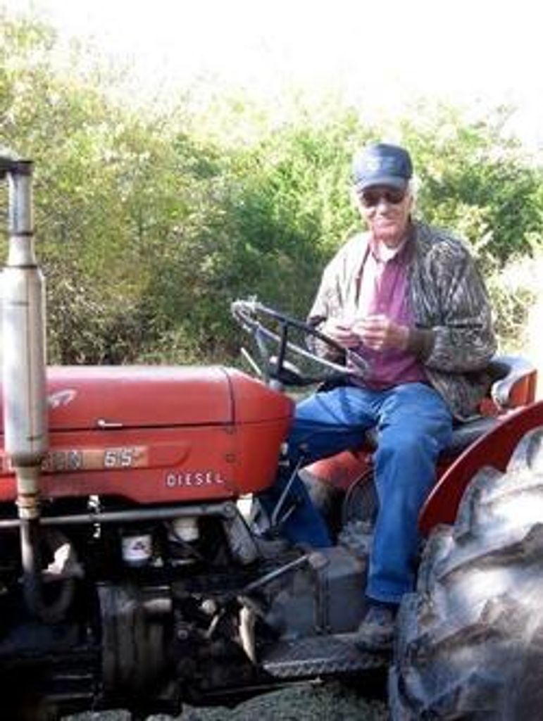 Vernis D. Hendrix Profile Photo