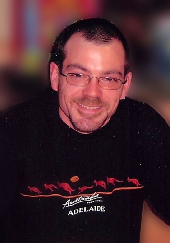 Nathan Mckenzie Profile Photo