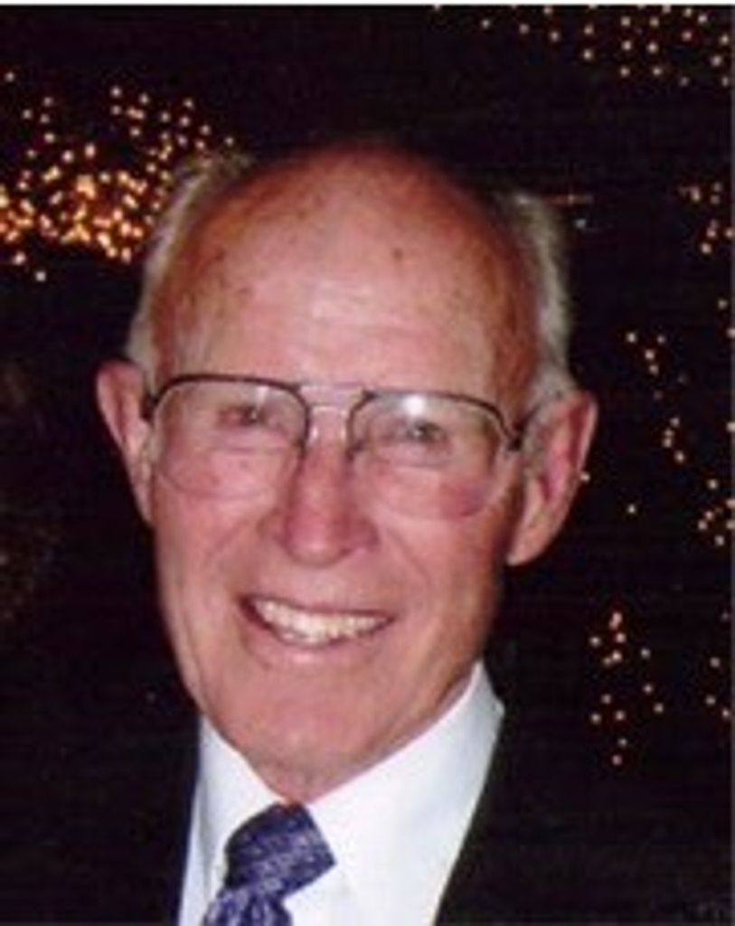 Leland Hennis Profile Photo
