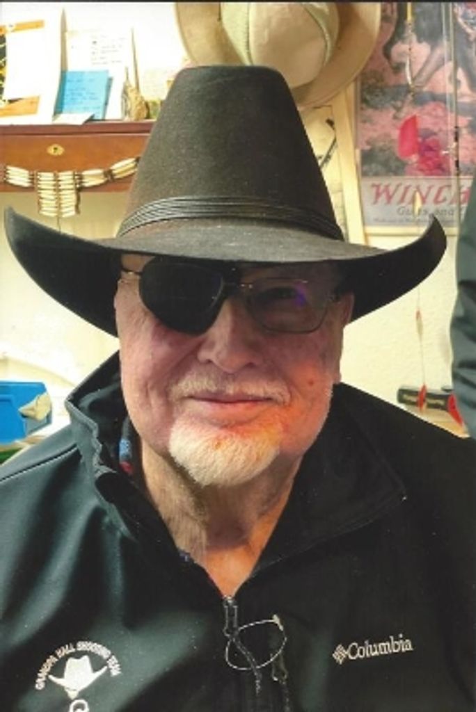 Felix Hall Profile Photo