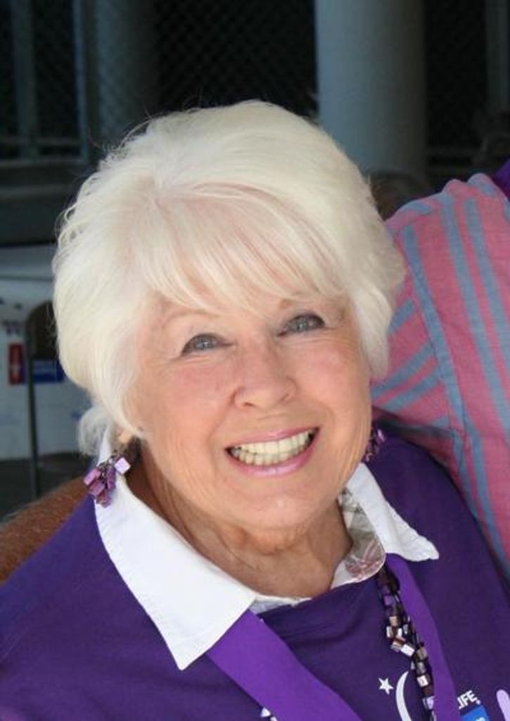 Joanne Gibson Profile Photo