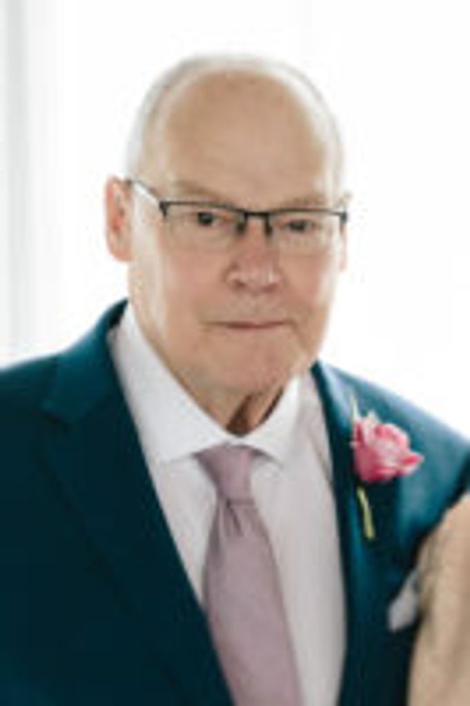 Robert D. Farris