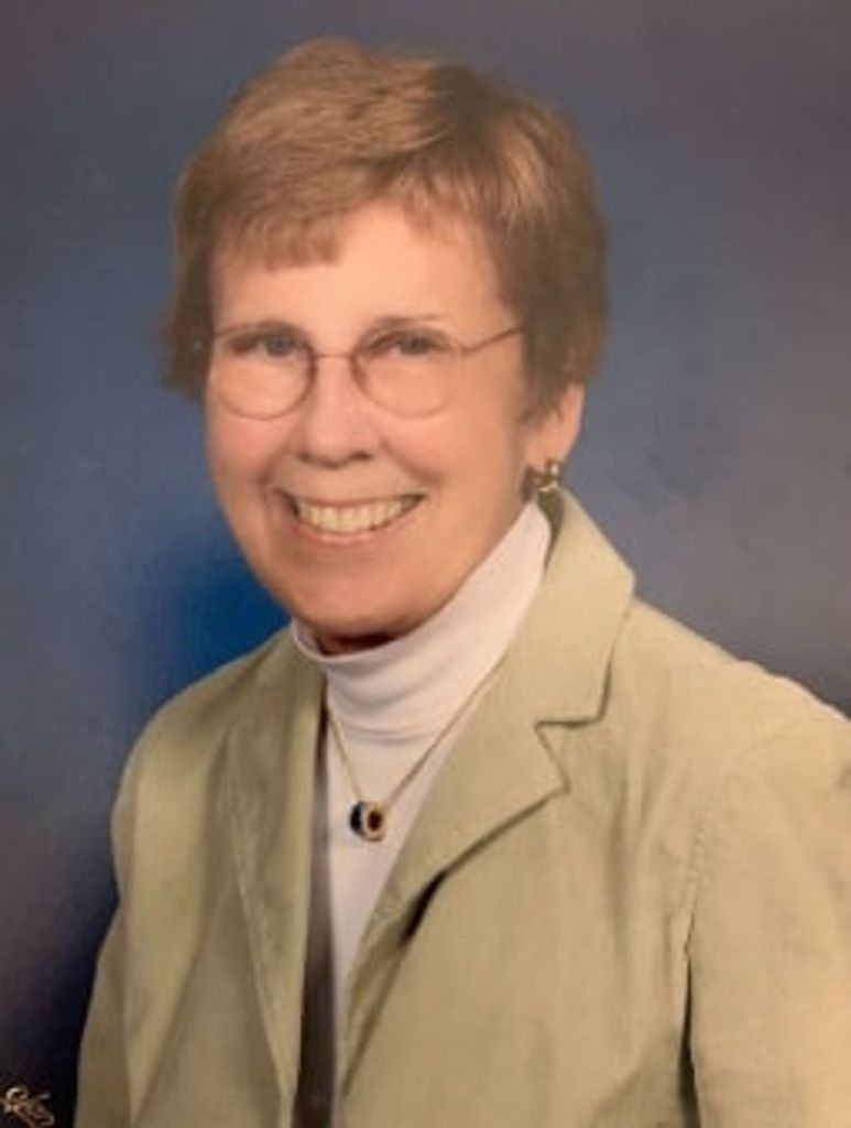 Elizabeth Waggoner Profile Photo