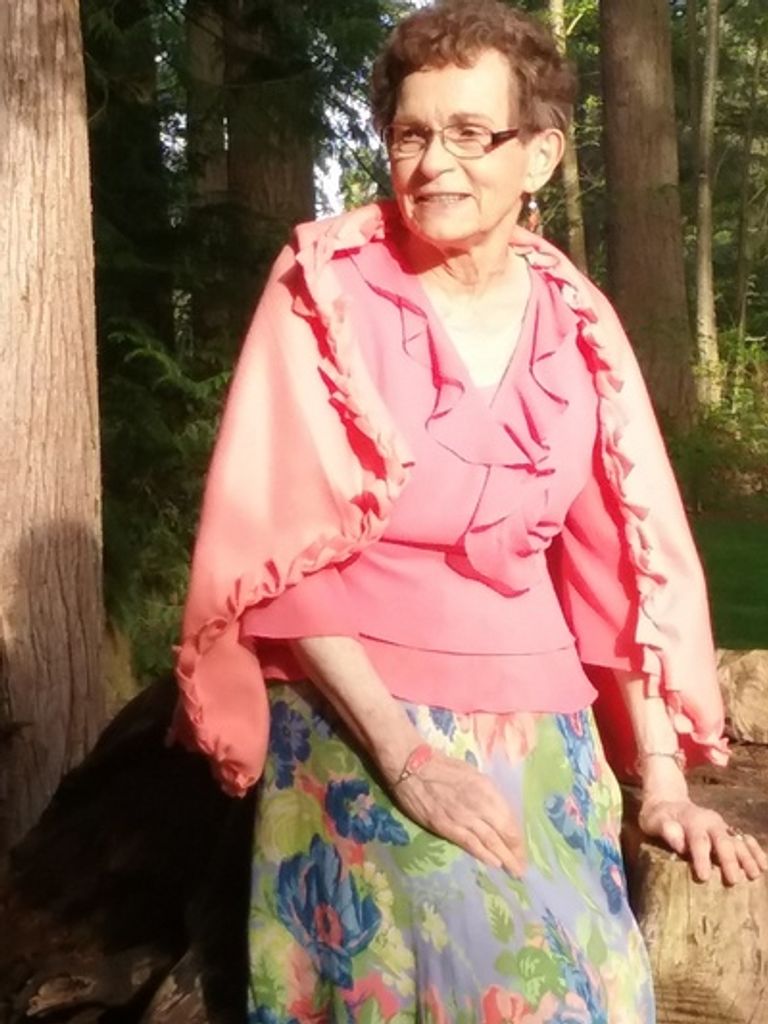 Linda J Kalland Profile Photo