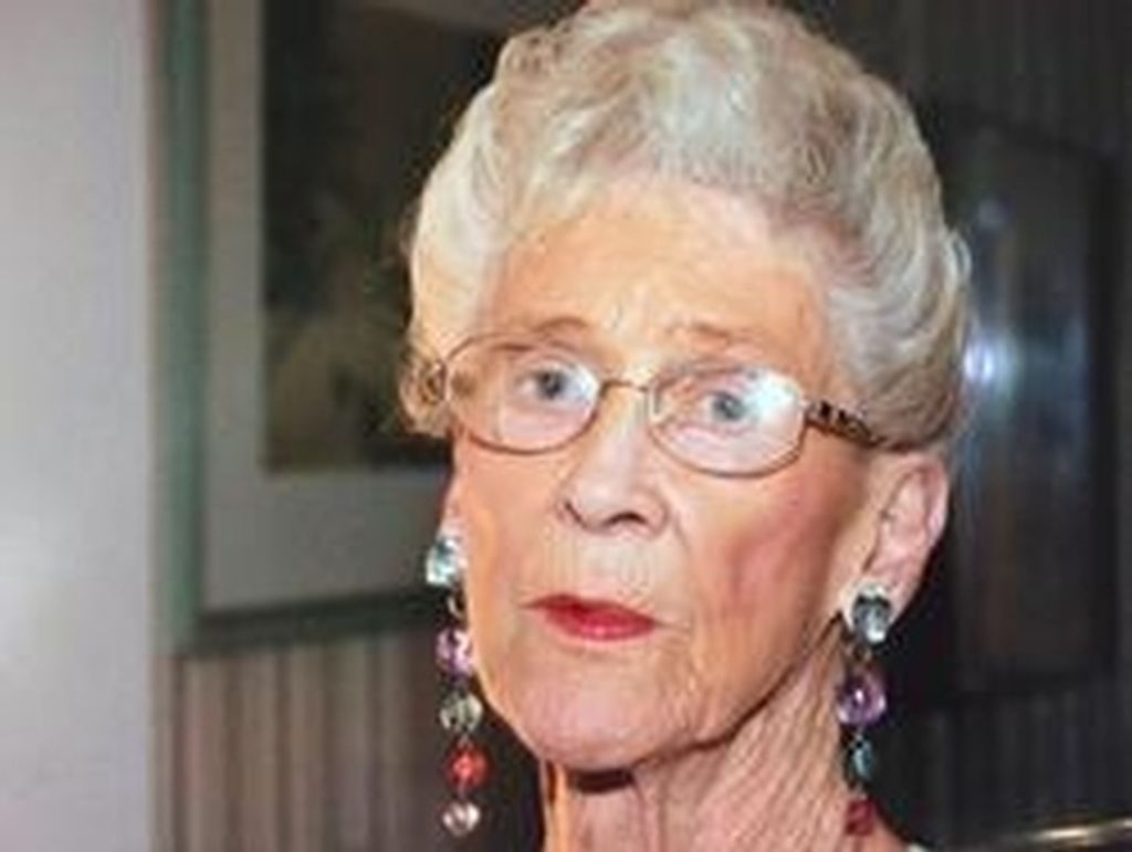 Shirley Clothier Maddy