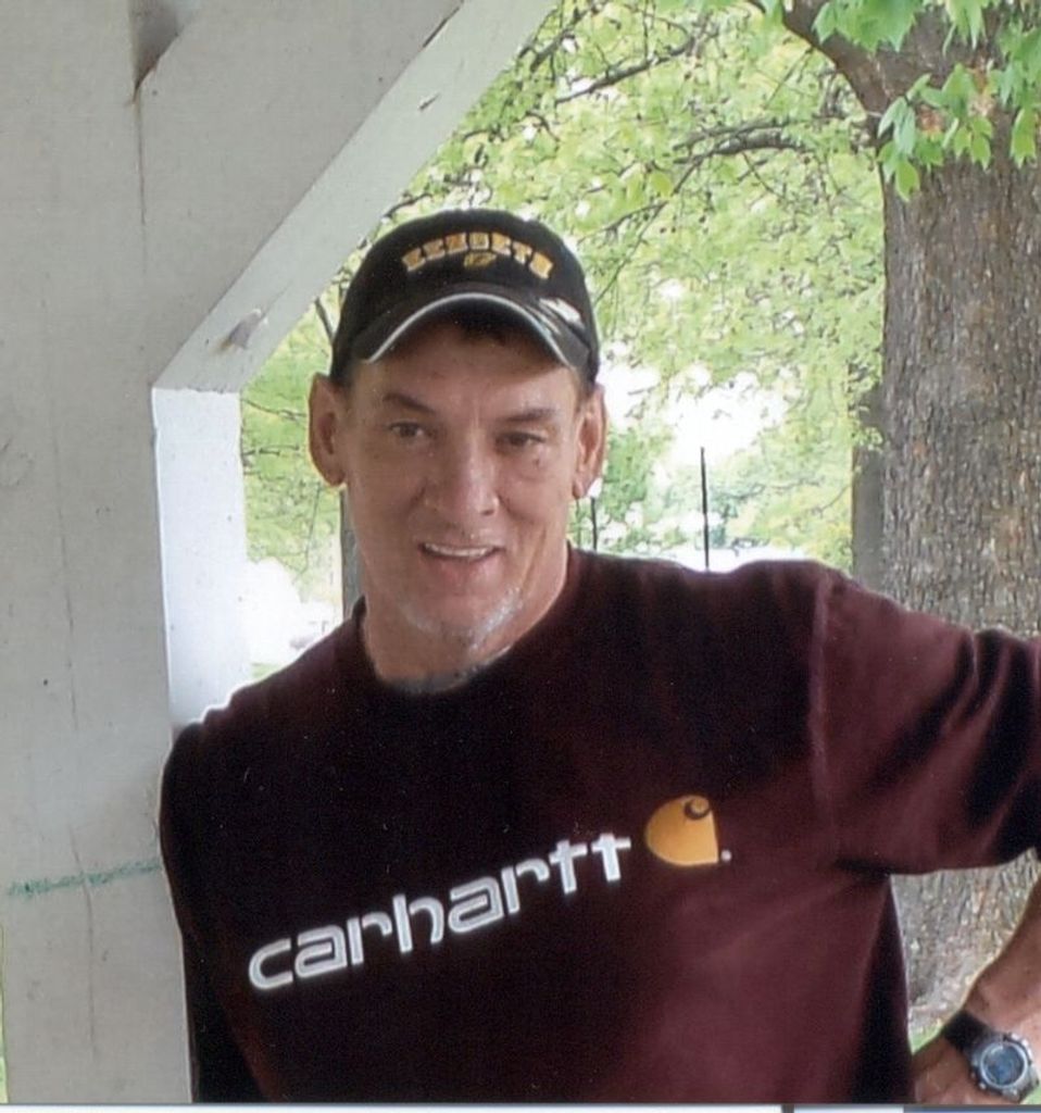 Kevin Lewis Philpott Profile Photo