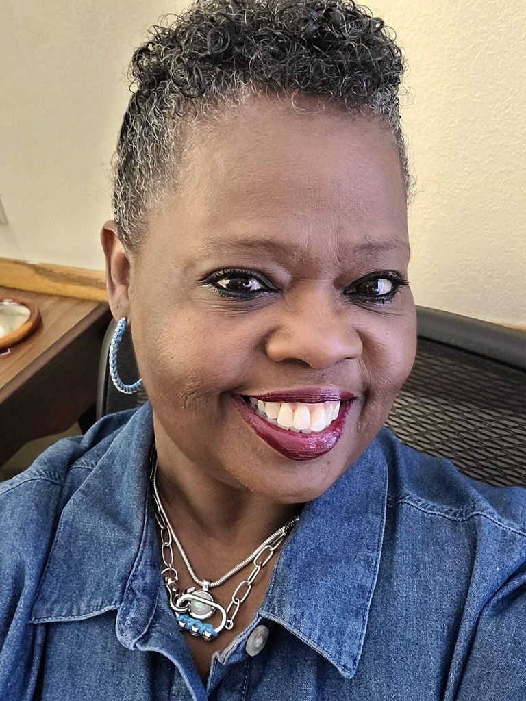 Emma Frazier Profile Photo