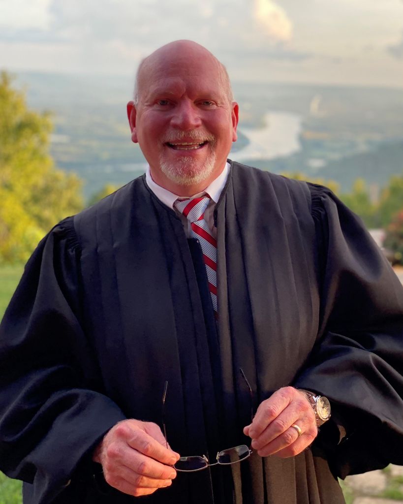 Circuit Court Judge John Harvey "Cam" Cameron, Jr. Profile Photo